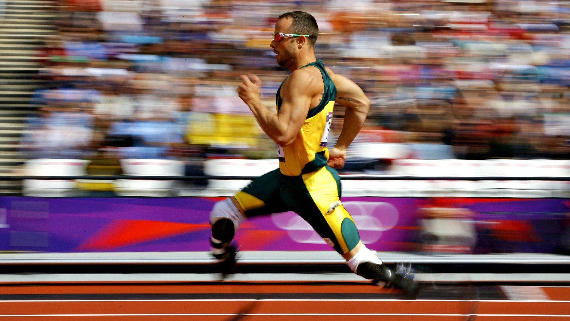 里奇·麦考：以无畏精神和卓越领导力书写全黑队传奇，里奇麦考橄榄球